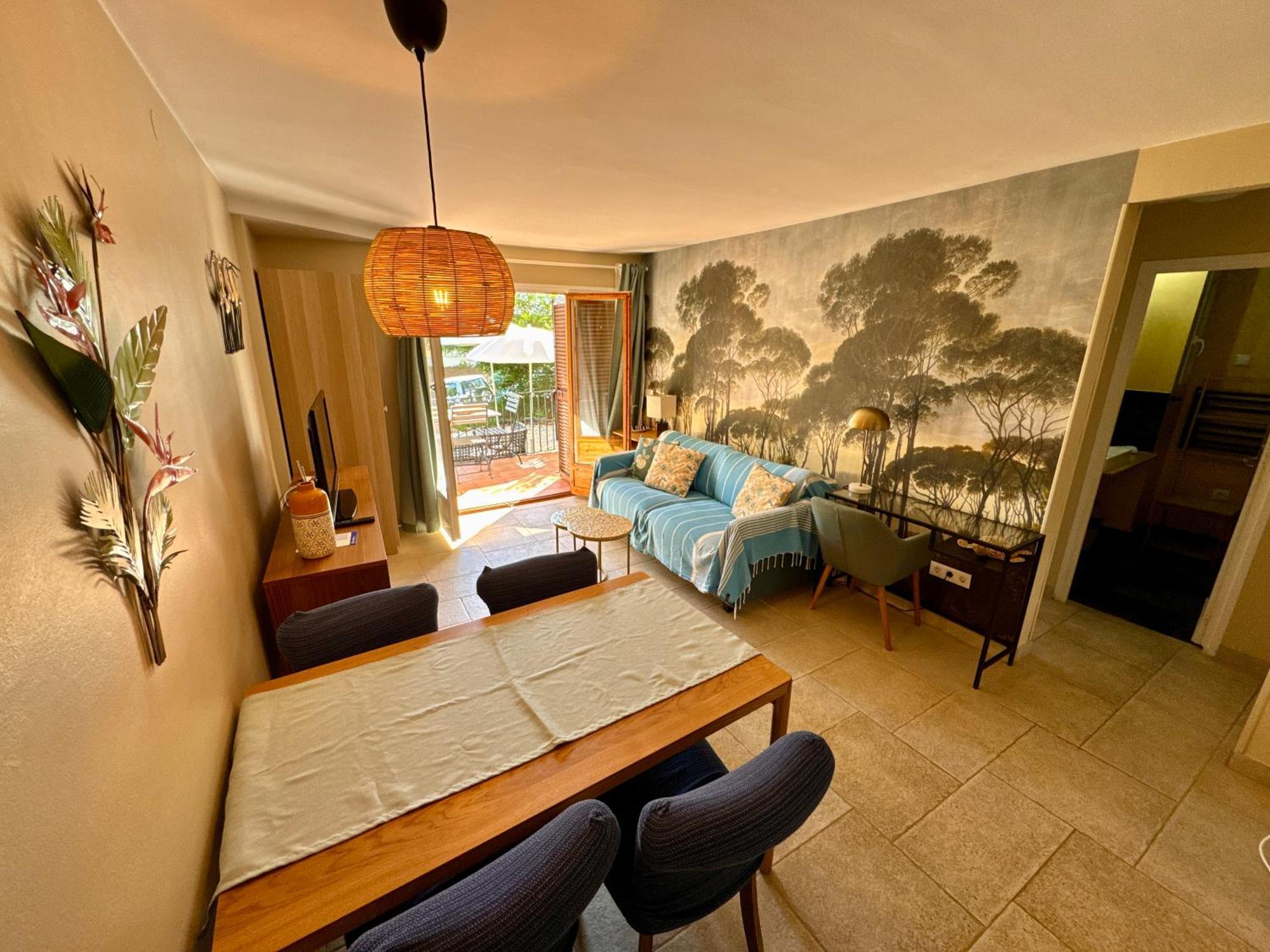 Apartament Al Golfet De Calella De Palafrugell Ngoại thất bức ảnh